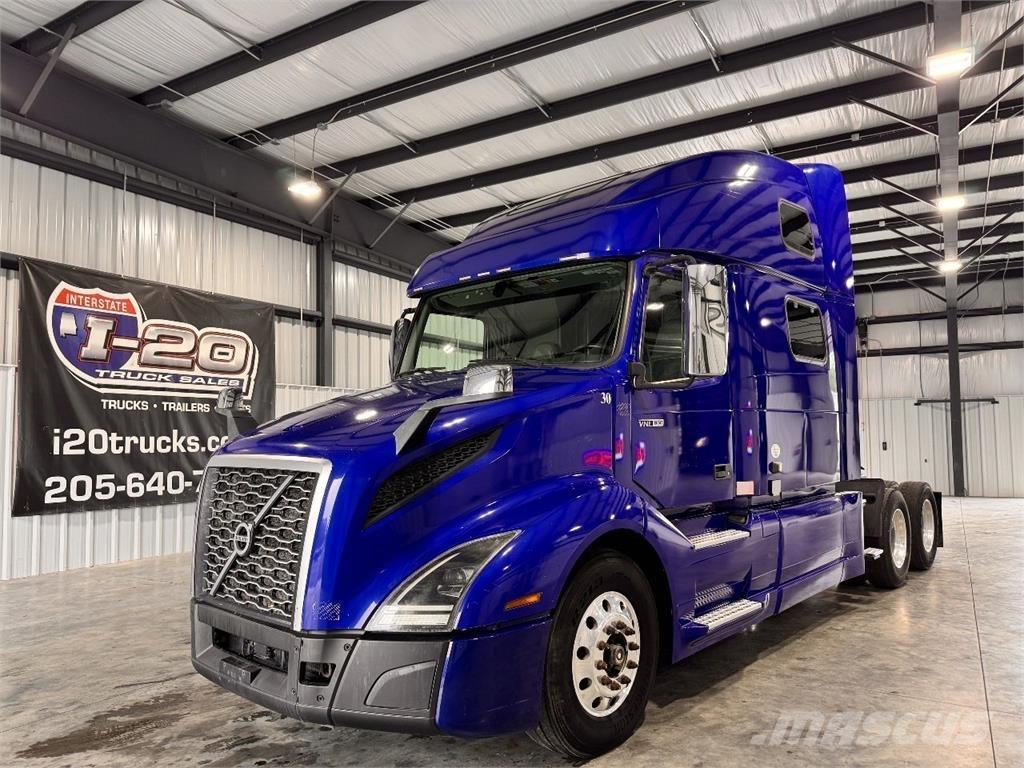 Volvo VNL860 Sadulveokid