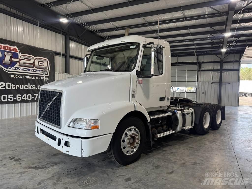 Volvo VNM Sadulveokid