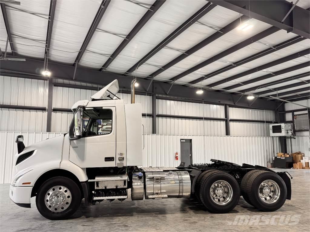 Volvo VNR64T300 Sadulveokid