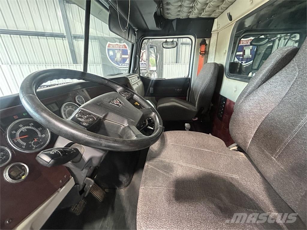 Western Star 4700SF Kallurid