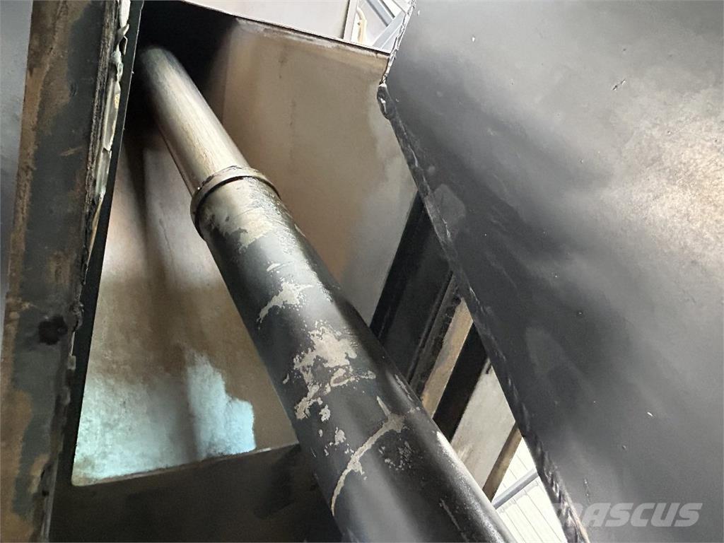 Western Star 4700SF Kallurid