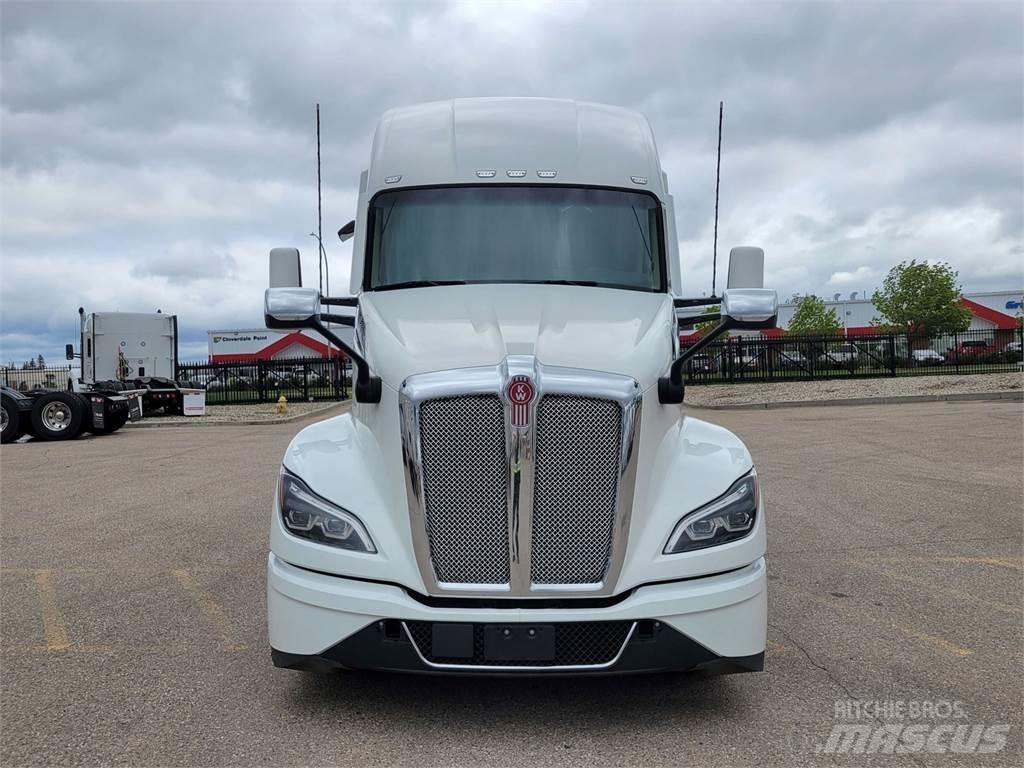 Kenworth T680 Sadulveokid
