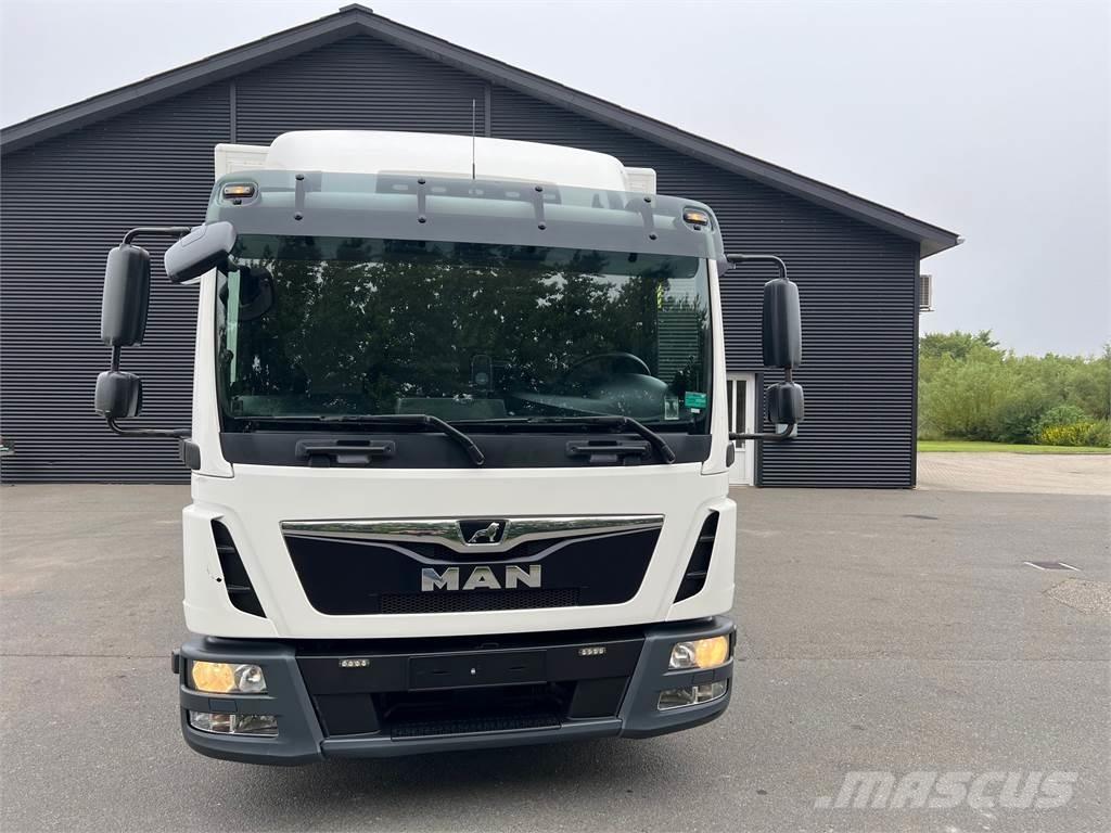 MAN TGL 12.220 Furgoonautod