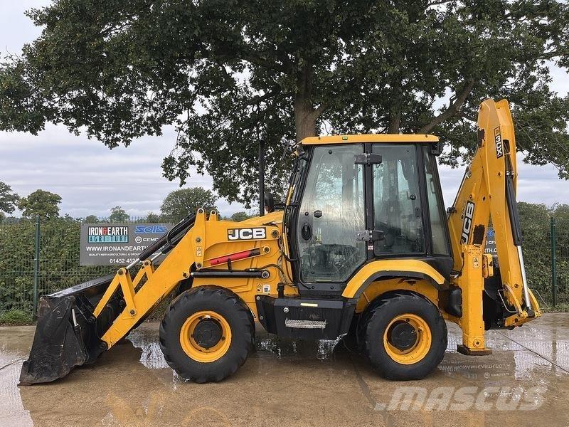 JCB 3CX Compact Roomikekskavaatorid