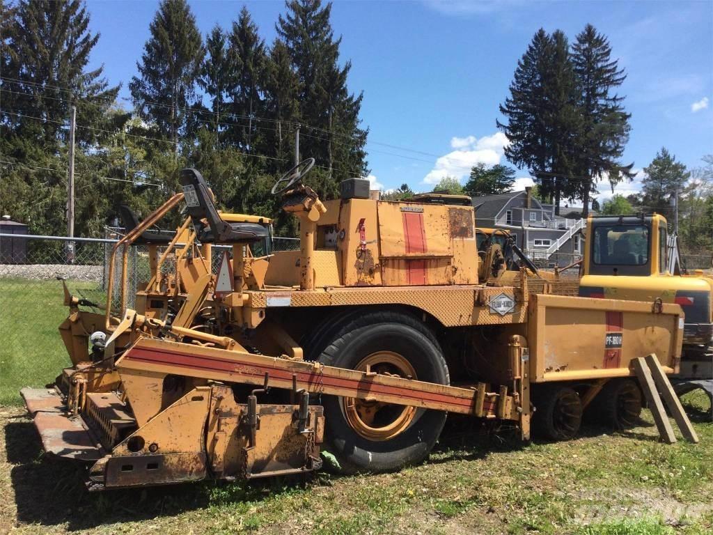 Blaw-Knox PF180H Asfaldilaoturid