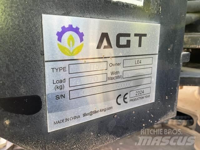 AGT QNT50R Roomikekskavaatorid