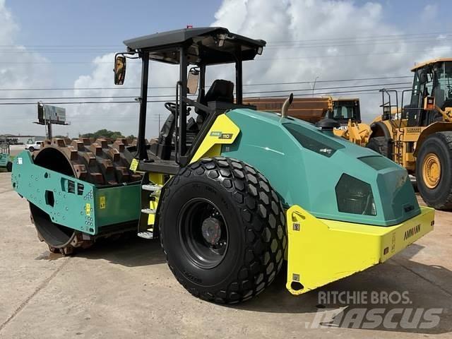 Ammann ARS 110 Ühe trumliga rullid
