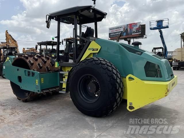 Ammann ARS 110 Ühe trumliga rullid