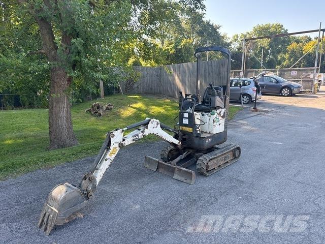 Bobcat E10 Roomikekskavaatorid