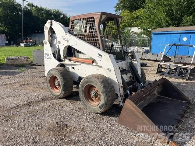Bobcat S250 Kompaktlaadurid