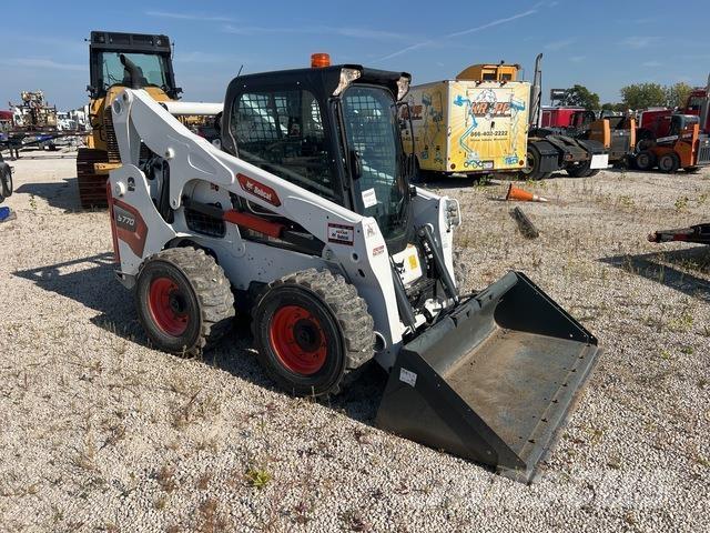 Bobcat S770 Kompaktlaadurid