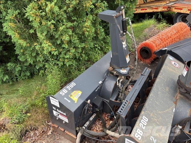 Bobcat SB200 Lumefreesid