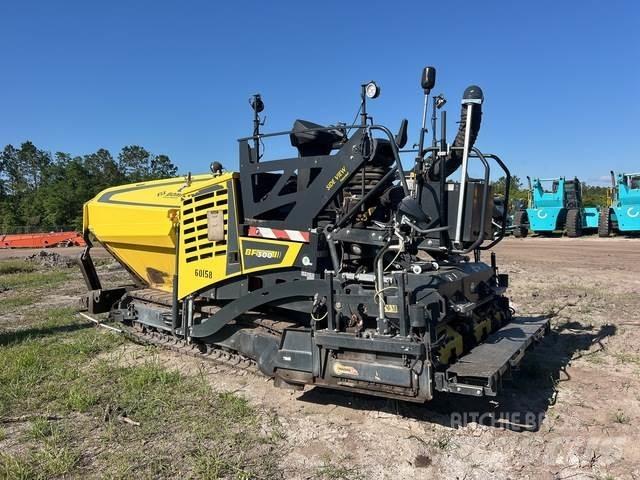 Bomag BF300C Asfaldilaoturid
