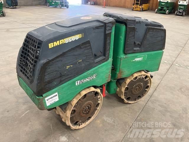 Bomag BMP 8500 Pinnasetihendajad