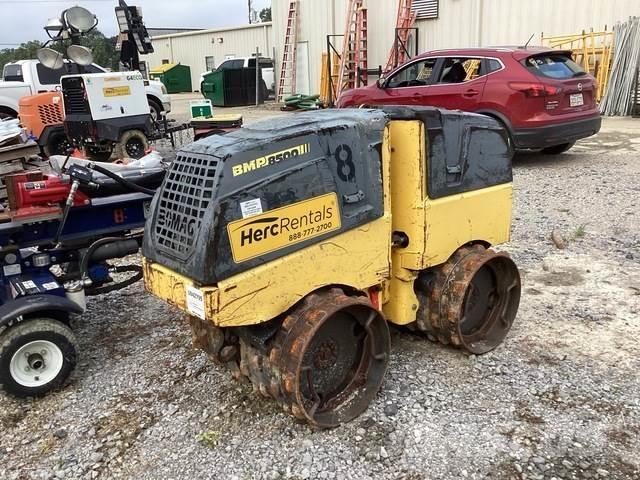 Bomag BMP 8500 Pinnasetihendajad