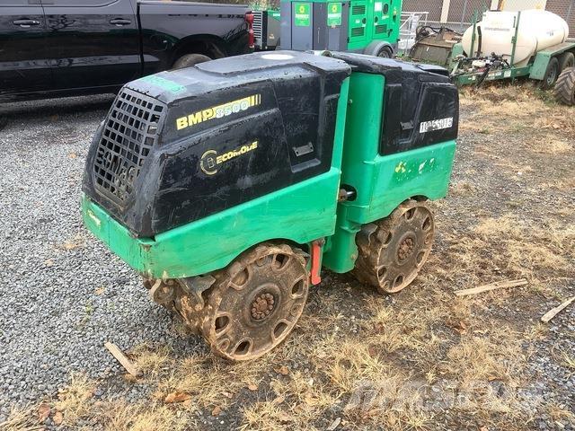 Bomag BMP 8500 Pinnasetihendajad