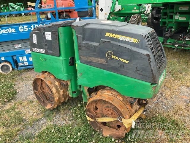 Bomag BMP8500 Pinnasetihendajad
