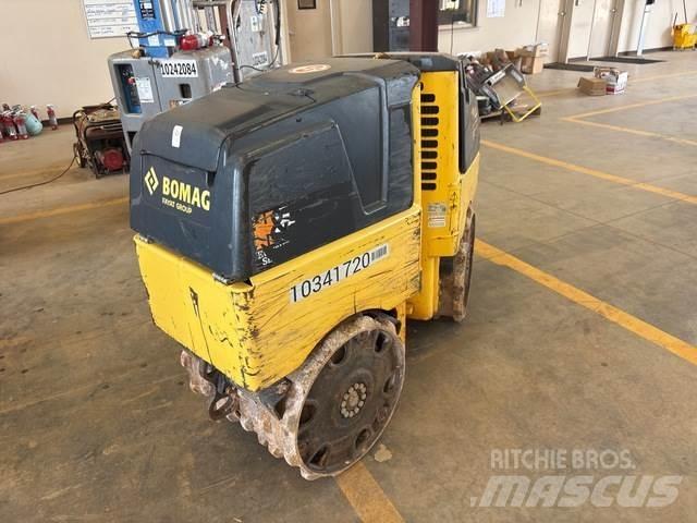 Bomag BMP8500 Pinnasetihendajad