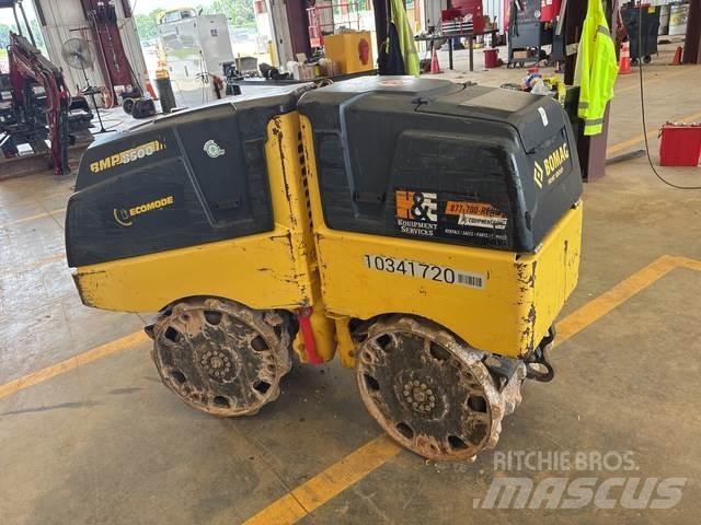 Bomag BMP8500 Pinnasetihendajad