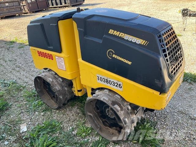 Bomag BMP8500 Pinnasetihendajad