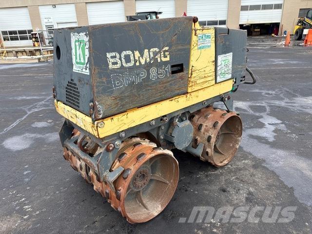 Bomag BMP851 Pinnasetihendajad