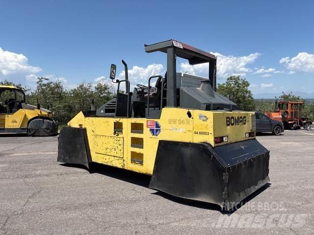 Bomag BW24R Pneumorehvidega rullid