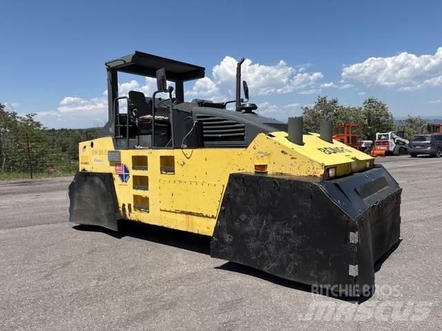 Bomag BW24R Pneumorehvidega rullid