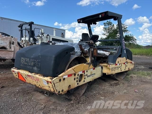 Bomag BW266AD Tandemrullid
