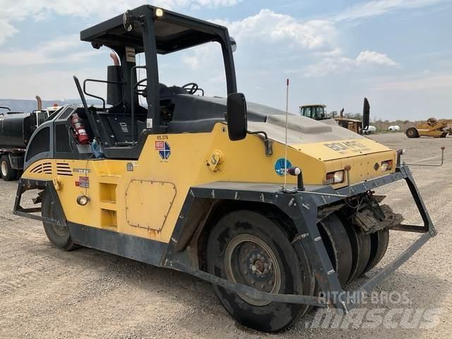 Bomag BW27RH Pneumorehvidega rullid