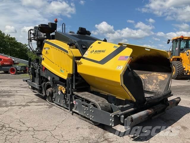 Bomag CR-820T Asfaldilaoturid