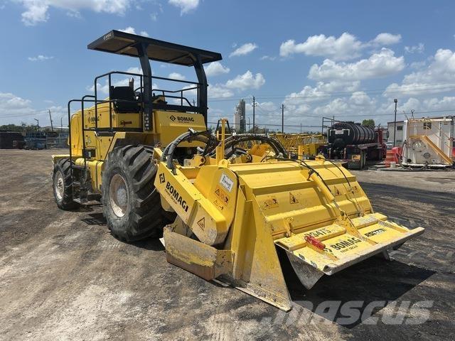 Bomag RS360 Pinnasetihendajad
