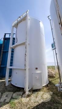  Calroc Tsisternhaagised