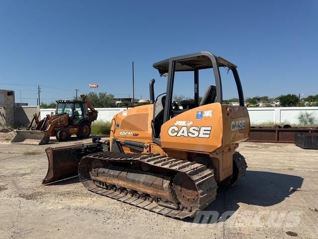 CASE 650M LGP Buldooserid