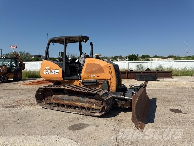 CASE 650M LGP Buldooserid