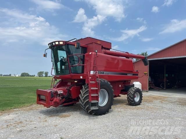 Case IH 2344 Teraviljakombainid