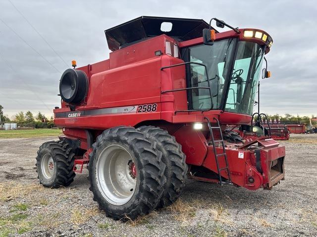 Case IH 2588 Teraviljakombainid