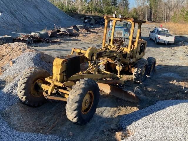 CAT 120 Greiderid