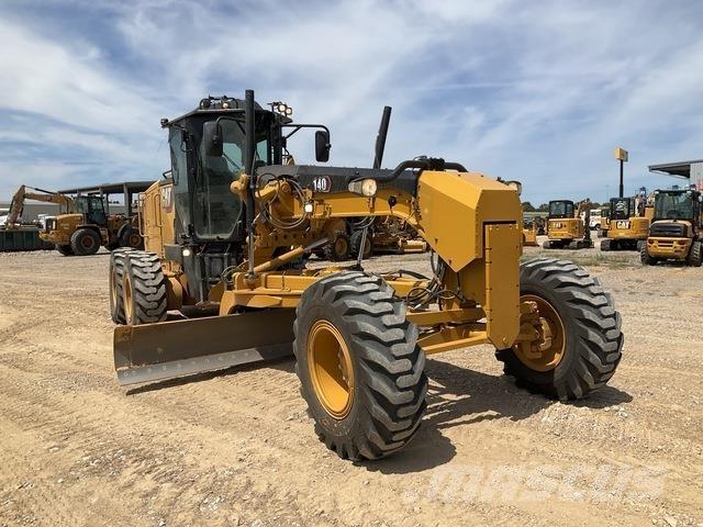 CAT 140 Greiderid