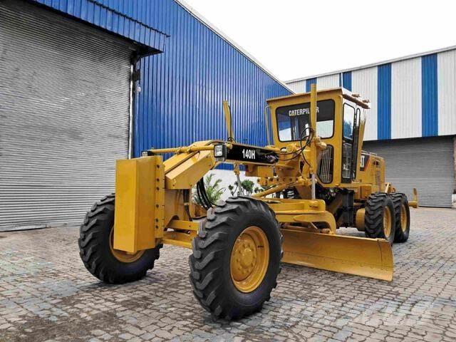 CAT 140H Greiderid