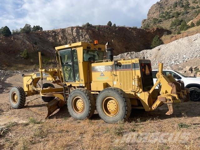CAT 140H Greiderid