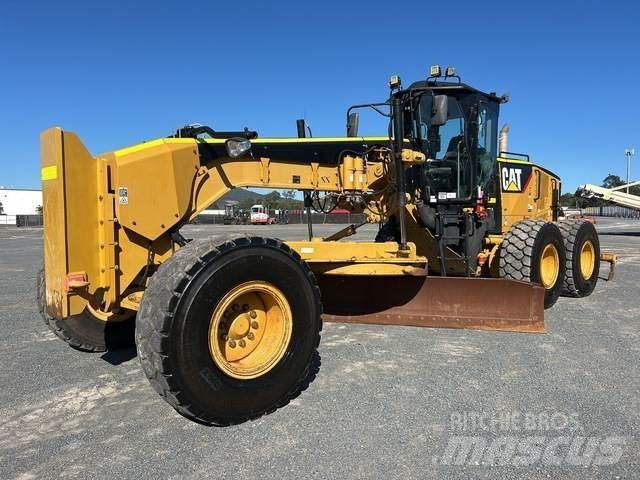 CAT 14M Greiderid