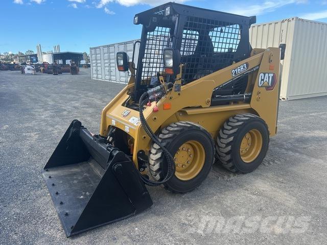 CAT 216B3 Kompaktlaadurid