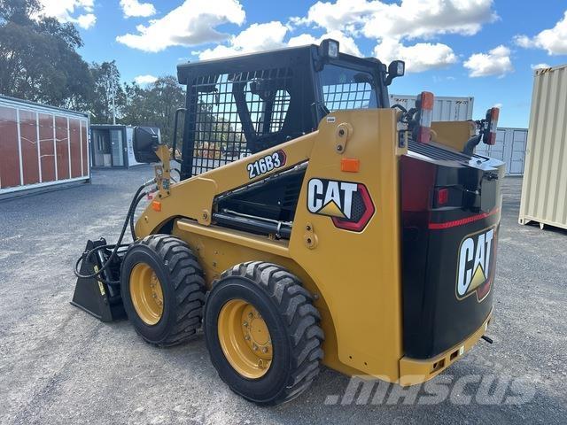 CAT 216B3 Kompaktlaadurid