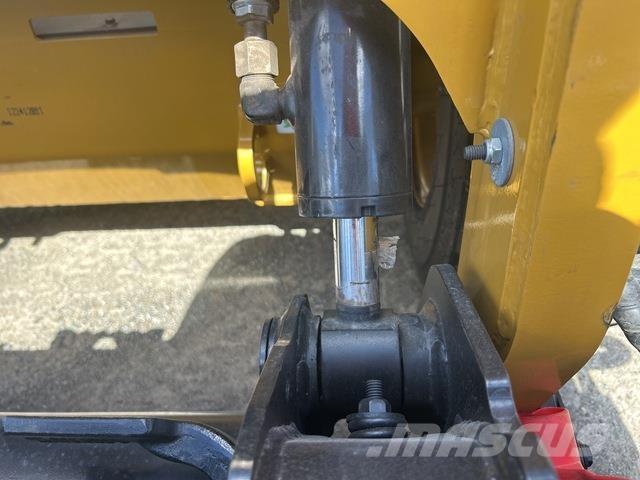 CAT 216B3 Kompaktlaadurid