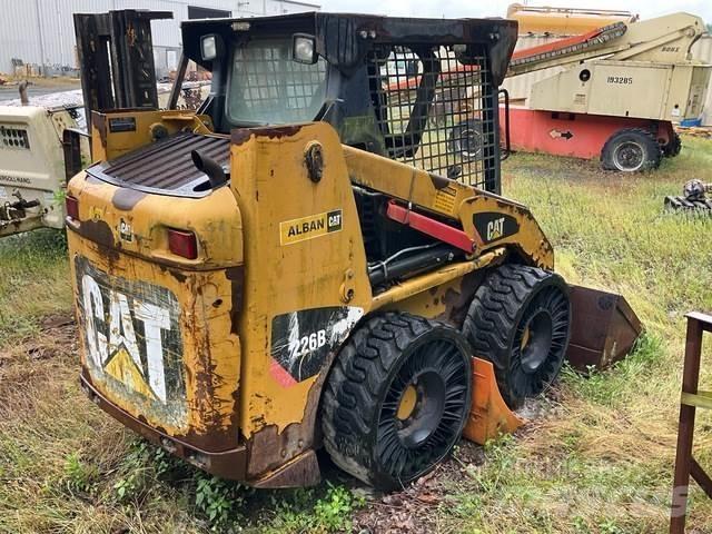 CAT 226B Kompaktlaadurid