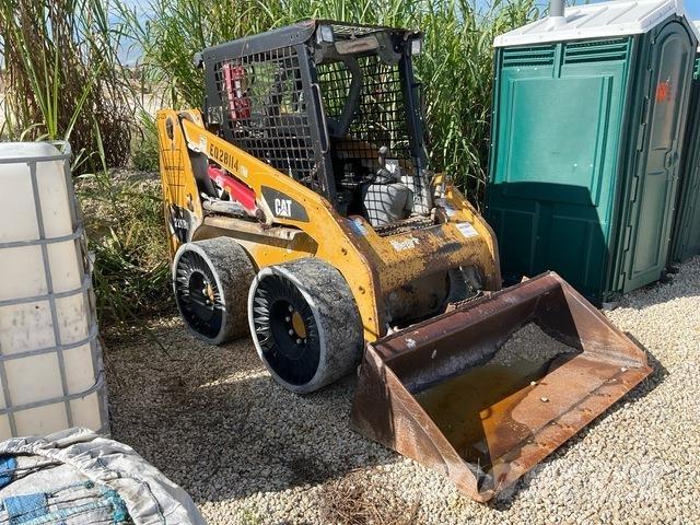 CAT 226B3 Kompaktlaadurid