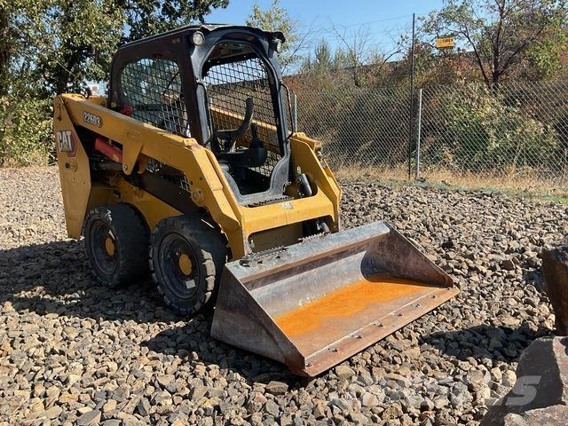 CAT 226D3 Kompaktlaadurid