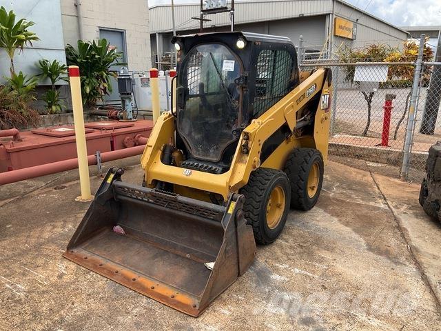 CAT 226D3 Kompaktlaadurid