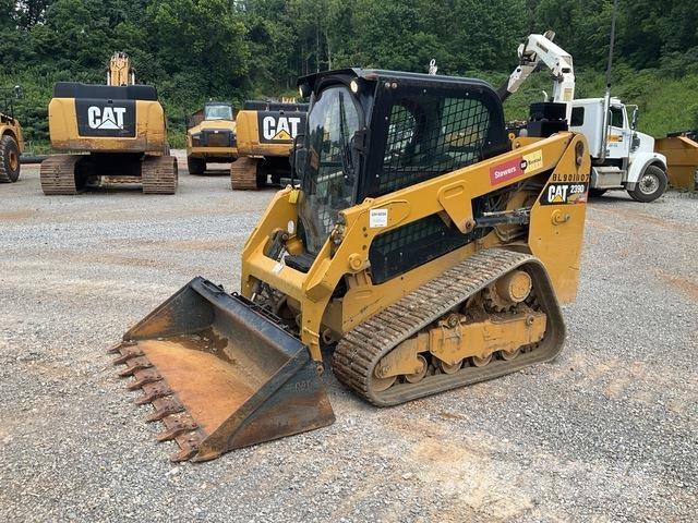 CAT 239D Kompaktlaadurid