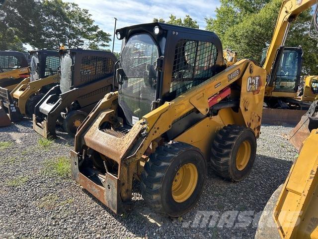 CAT 246D3 Kompaktlaadurid